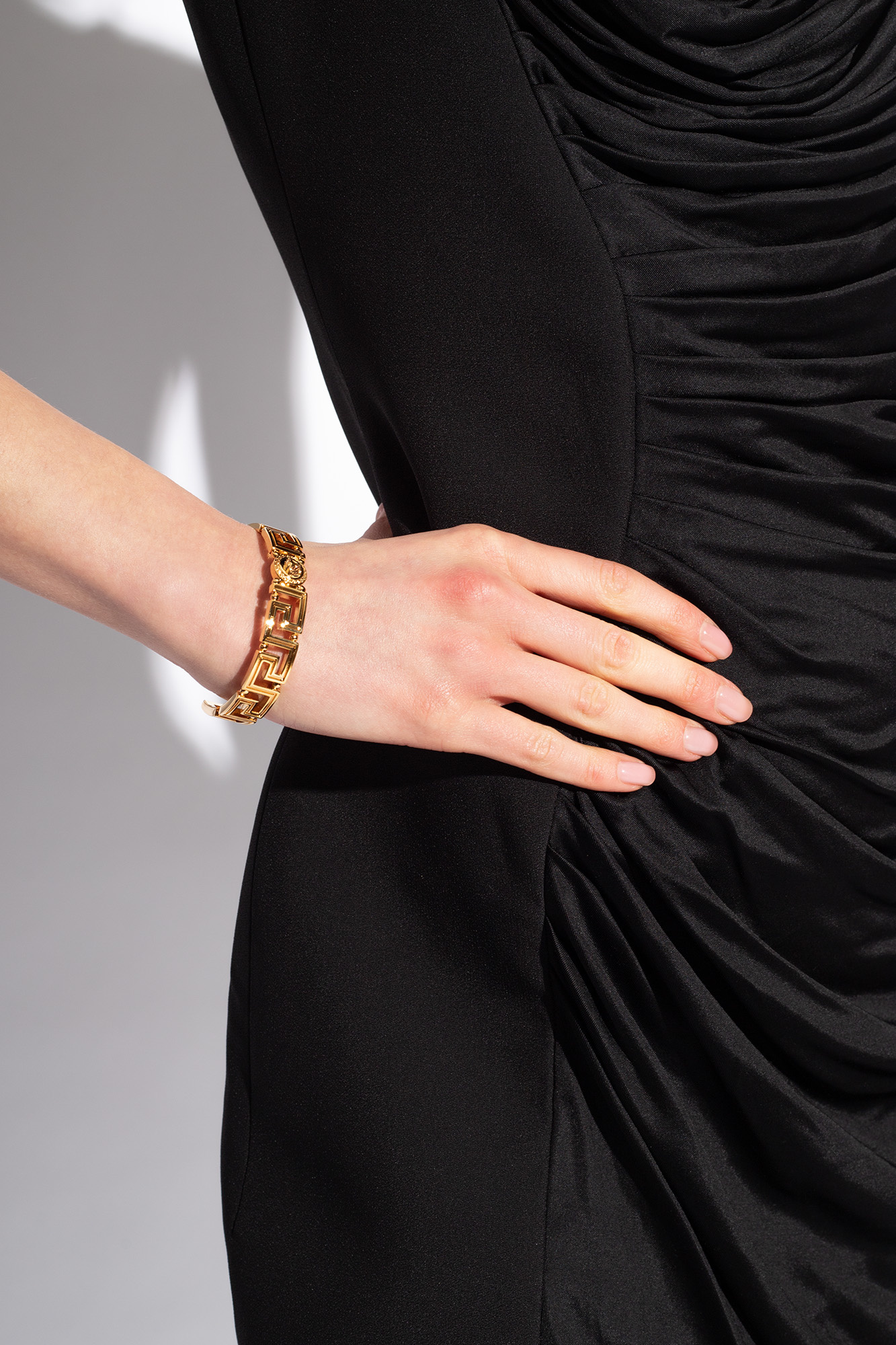 【関税＆送料込み】Versace Greca Bracelet Greca Bracelet Gold | VERSACE TH